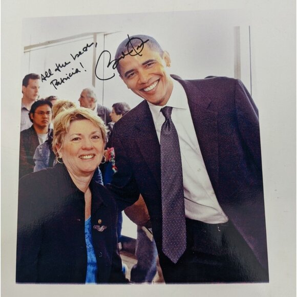 Barack Obama Hand Signed Photograph Ephemerea Memorabilia Magazines Newspaper - Picture 3 of 10